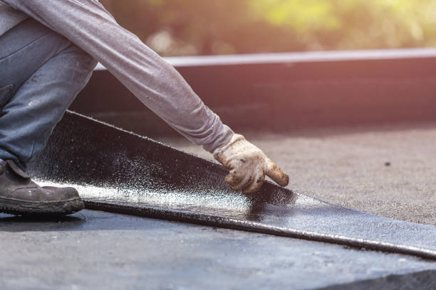 Professional Vapor Barrier Installation technician working in Byron, MI